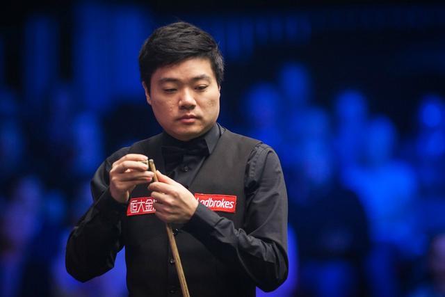 往对教练更 往对教练更